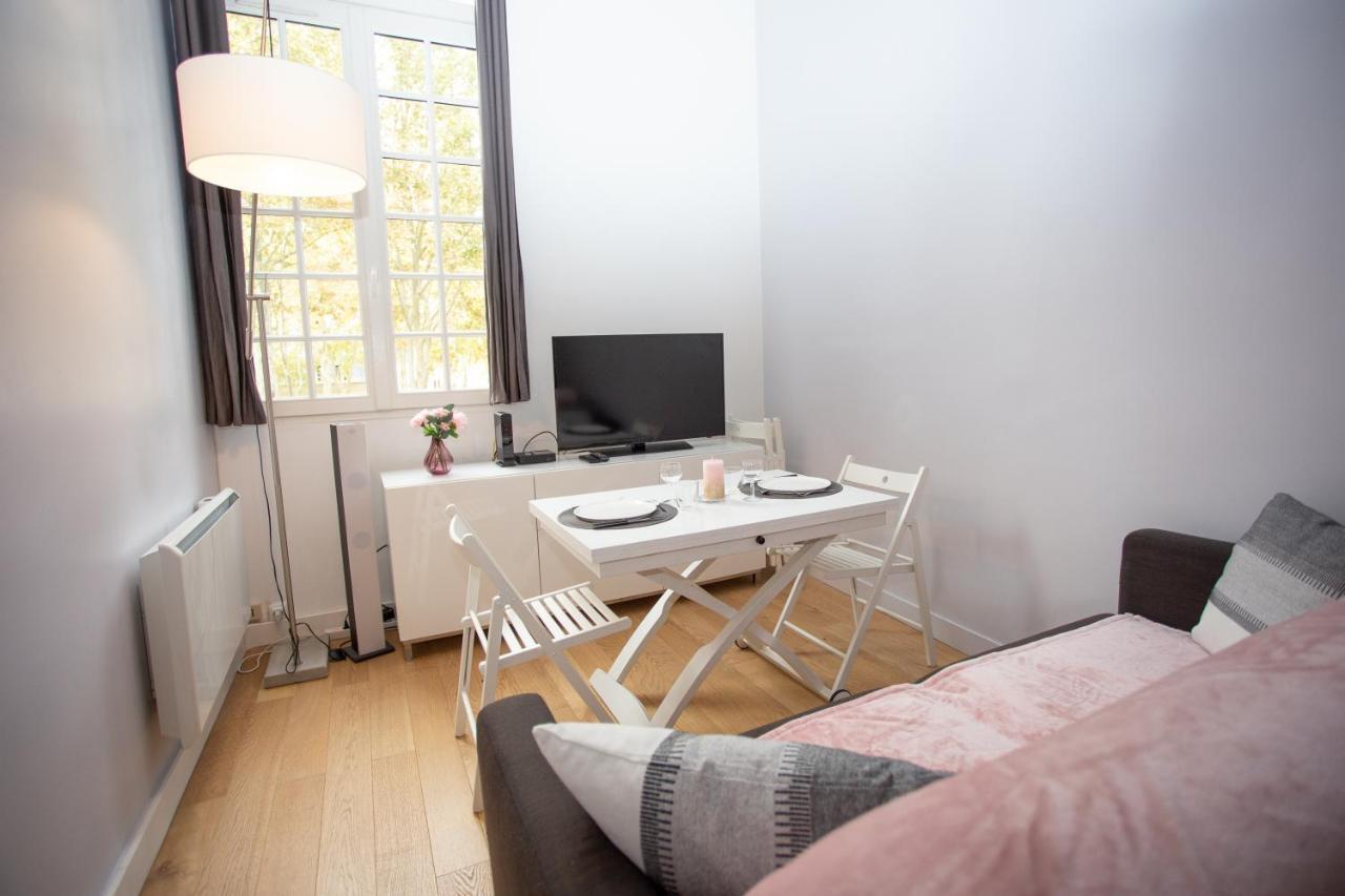 Le Duplex Διαμέρισμα Βερσαλλίες Εξωτερικό φωτογραφία